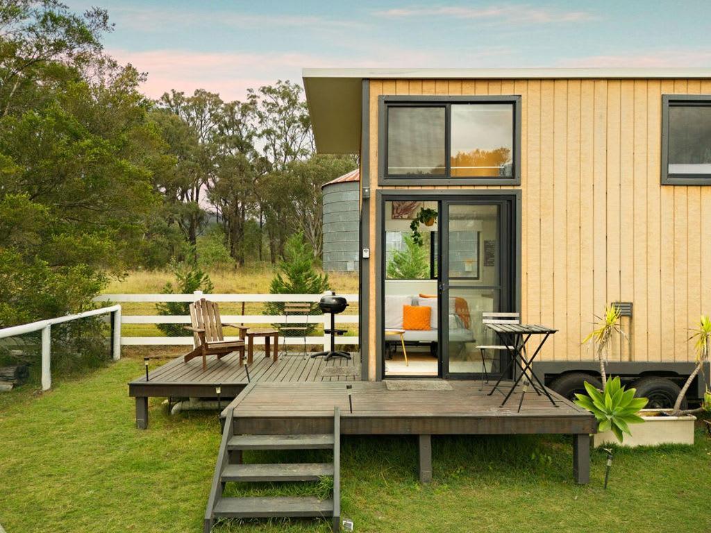 Yellow Rock Views By Tiny Away Broke Exterior foto