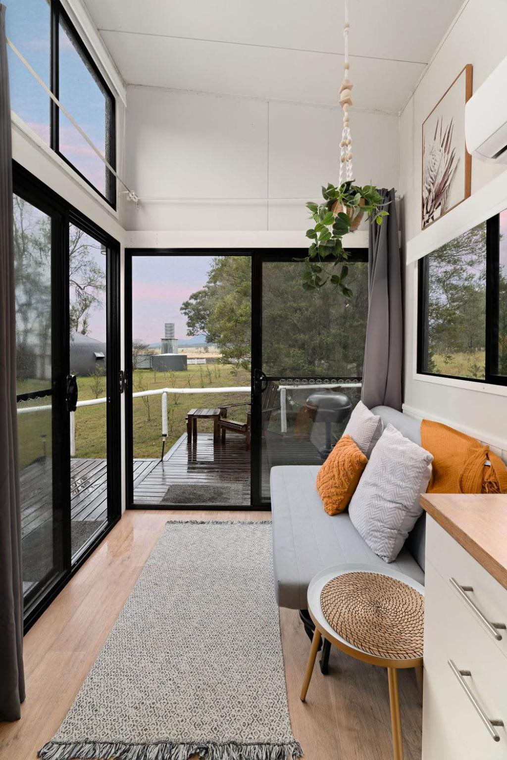 Yellow Rock Views By Tiny Away Broke Exterior foto