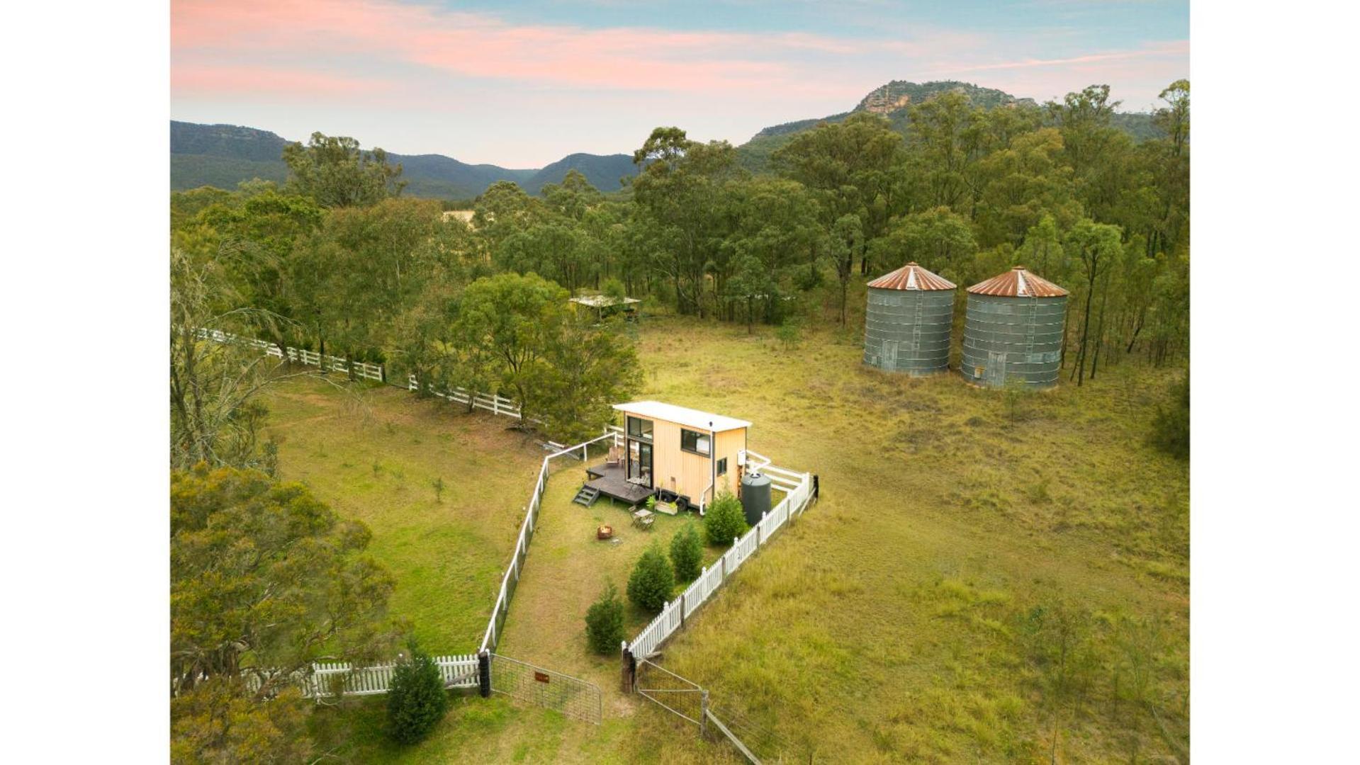 Yellow Rock Views By Tiny Away Broke Exterior foto